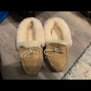 LL BEAN MOCCASINS